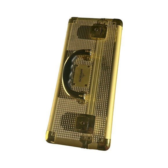 Impression Vanity Gold travel vanity - Picture 2 of 4